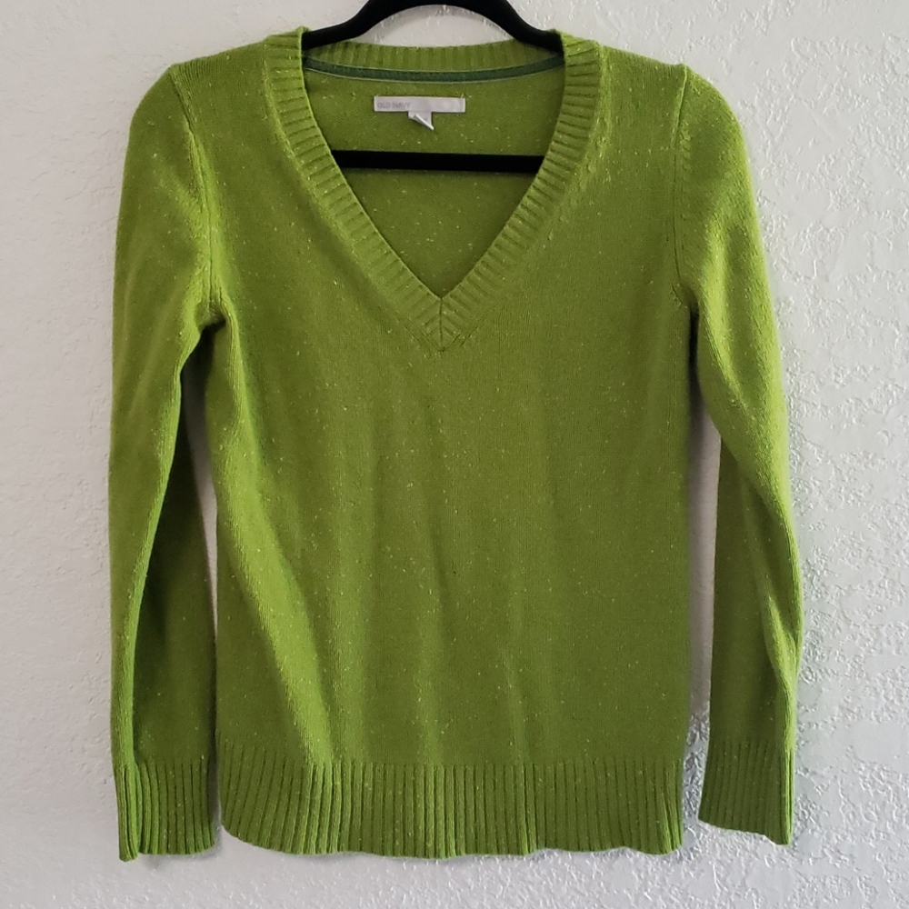 Old navy green medium sweater
